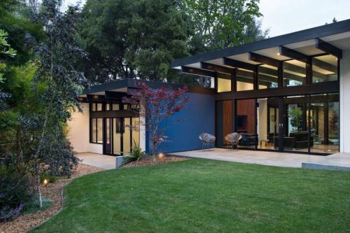 Озеленение двора частного дома своими руками. Озеленение двора: ландшафтный дизайн и правила эффектного украшения участка (95 фото)