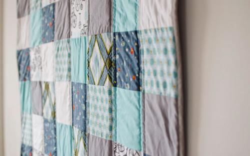 Как сшить стеганное покрывало на кровать своими руками пошаговая инструкция. Техники изготовления