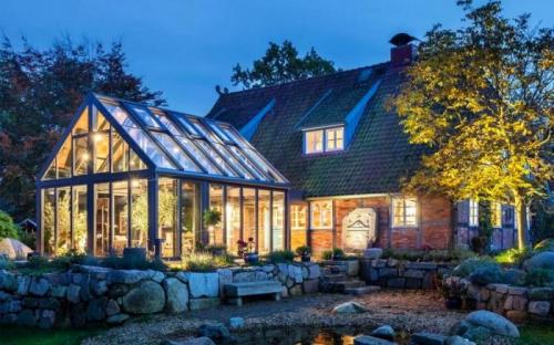 Веранда из блоков пристроенная к дому с большими окнами. Проекты веранд, пристроенных к дому: зависимость от функций