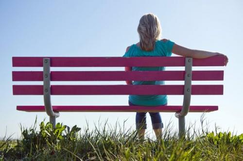 Основание скамейки из металла. Виды конструкций и фото садовых скамеек