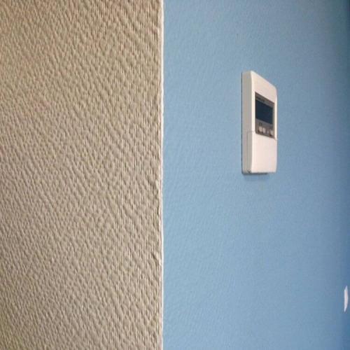 Стеклообои —, что это такое и как с ними работать?