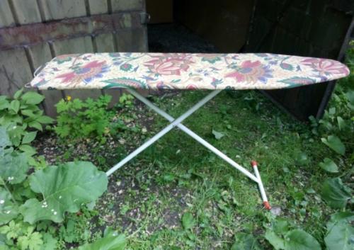 Гладильная доска своими руками. Простая конструкция гладильной доски своими руками