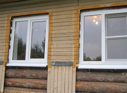 Окна в бревенчатом доме. Дерево или пластик?