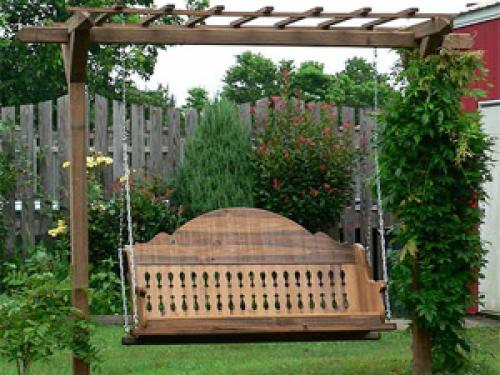 Садовые качели своими руками (45 фото): выбор места на участке, материала и типа конструкции