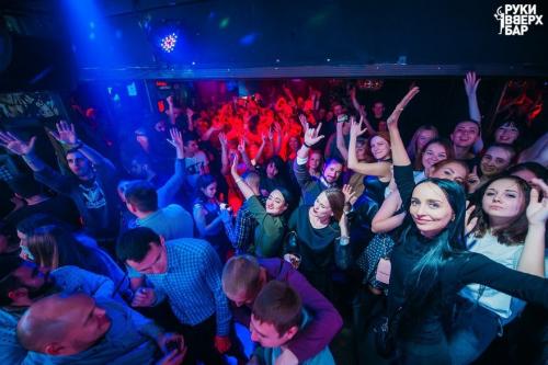 Где в спб вкусно поесть и потанцевать. 10 баров Петербурга, где можно потанцевать