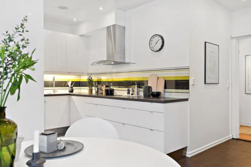 Студия гостиная и кухня. Планировка кухни-гостиной — где поставить кухонный гарнитур