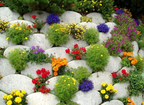 Оформление цветников. Оформление клумбы камнем