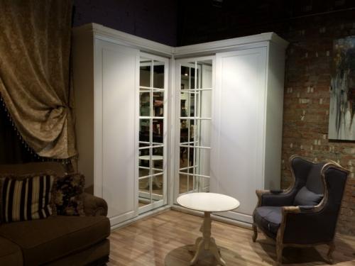 Дизайн углового шкафа купе. Основные функции углового шкафа