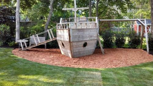 Дачный эксклюзив своими руками. Зона для игры и отдыха