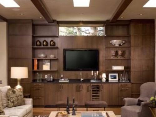 Стенки вместительные для гостиной. Преимущества и недостатки 03