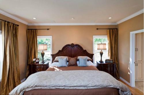 Шторы для спальни 2019. Шторы в спальню 2019-2019 года: 130 фото модных новинок. Необычные дизайнерские решения по сочетанию в интерьере