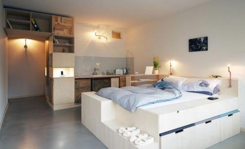 Как оформить спальню маленькую. Как обставить маленькую спальню мебелью? 12