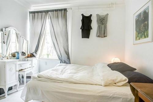 Как оформить спальню маленькую. Как обставить маленькую спальню мебелью? 11