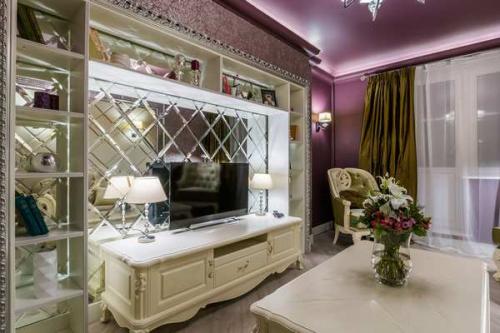 Зеркало в прихожую своими руками. Зеркало в прихожую с рамкой из дерева, своими руками (5 фото) 19