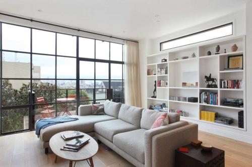 Гостиная в современном стиле. Общие тренды современного дизайна