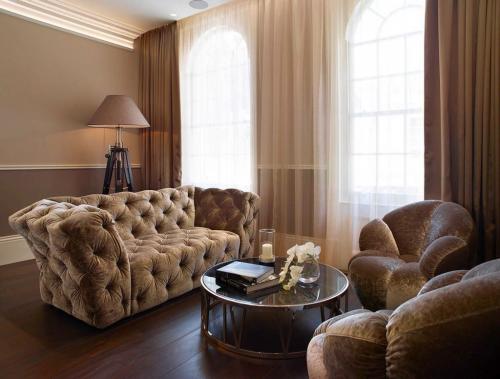 Органза на кухню. Шторы из органзы в интерьере