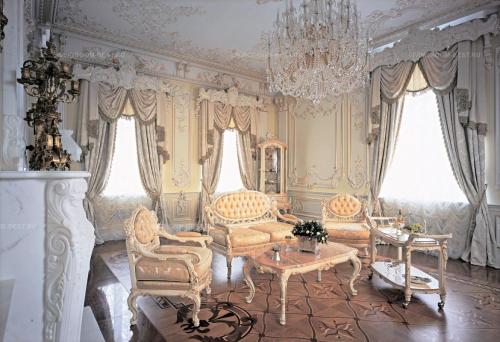 Гостиная в стиле рококо. Цветовое решение и отделка