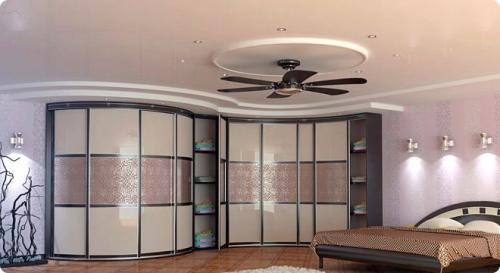 Угловой шкаф-купе в маленькую спальню. Разновидности угловых шкафов