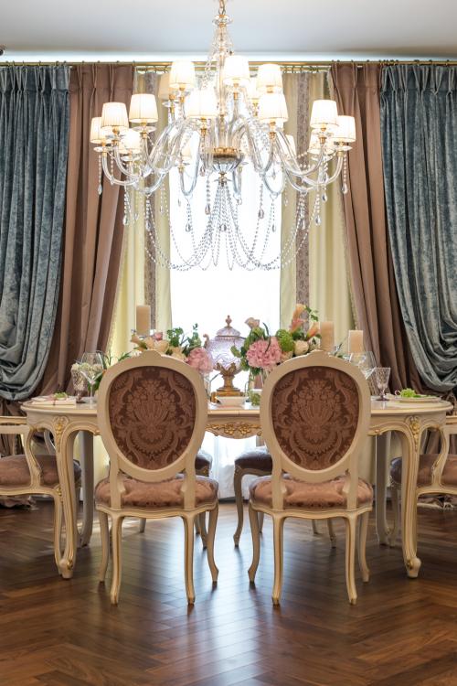 Оформление окон шторами новые тенденции. Какие шторы в этом году модны для гостиной?