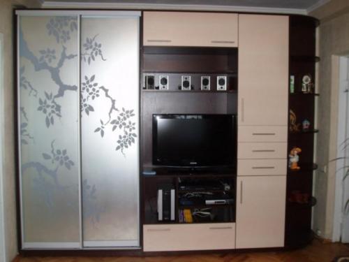 Красивые стенки для гостиной современные. Классификация по назначению 10