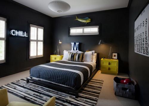 Черная мебель для спальни. Темный цвет в спальне 05