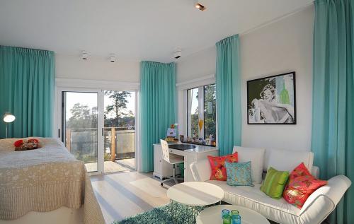 Как подобрать шторы в гостиную по цвету обоев и мебели. Как правильно подбирать цвета штор