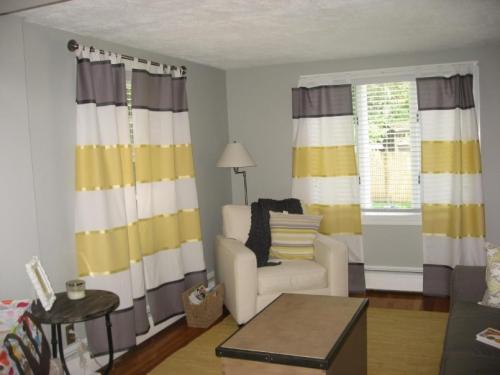 Шторы синие с серым. Шторы к серым обоям — возможные сочетания серых стен со шторами в современном дизайне (125 фото)