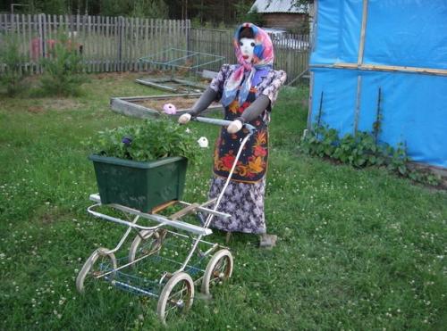 Красивые идеи для дачи. Идеи оформления забора на даче 07