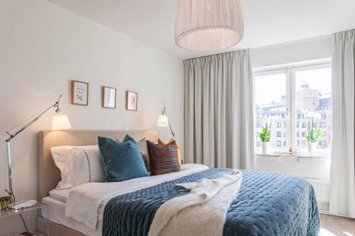 Шторы для спальни красивые. Виды штор для спальни 09