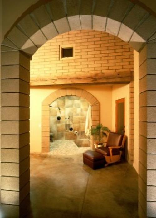 Оформление дверного проема без двери шторами. Как выбрать декоративные шторы в дверной проем? 12