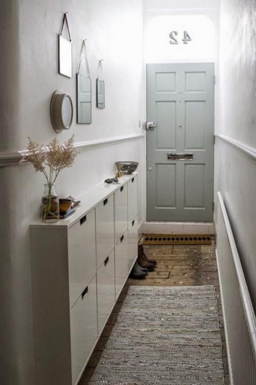 Вместительная прихожая для маленького коридора. Варианты прихожих для маленького коридора
