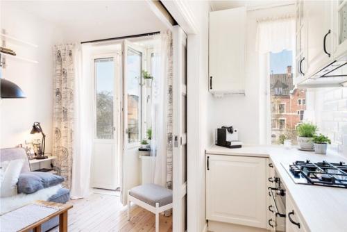 Дизайн кухни 6 кв.м с холодильником. Планировка дизайна для кухни площадью 6 кв. м