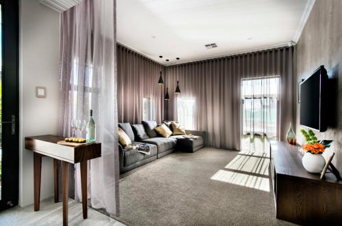 Модный тюль 2019. Трендовые цвета тюли в 2019 году