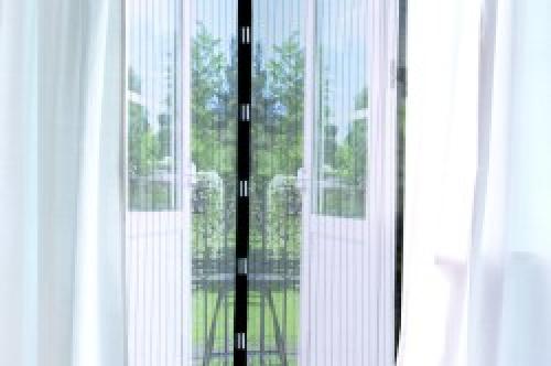 Как оформить дверной проем шторами без двери. Материал 02