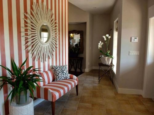 Мебель для прихожей красивая. Виды 05