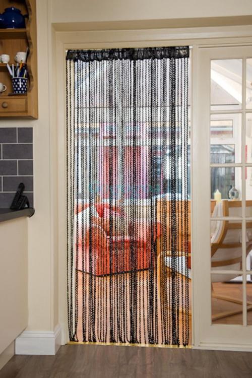 Шторы на двери и дверные проемы. Как выбрать декоративные шторы в дверной проем? 13