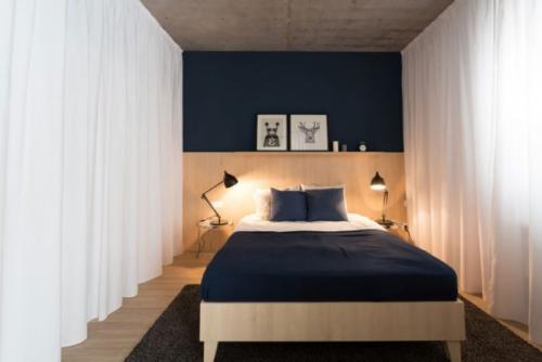 Спальня в современном стиле светлая. Дизайн маленькой светлой спальни 10