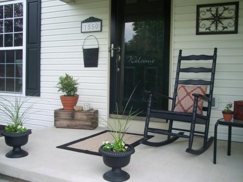 Кресло качалка в интерьере гостиной. Кресло-качалка – стильные, современные, качественные и удобные модели от ведущих производителей (135 фото)