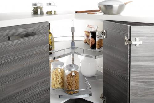 Узкий выдвижной вертикальный ящик на кухне. Выдвижные ящики для кухни в закладки 35