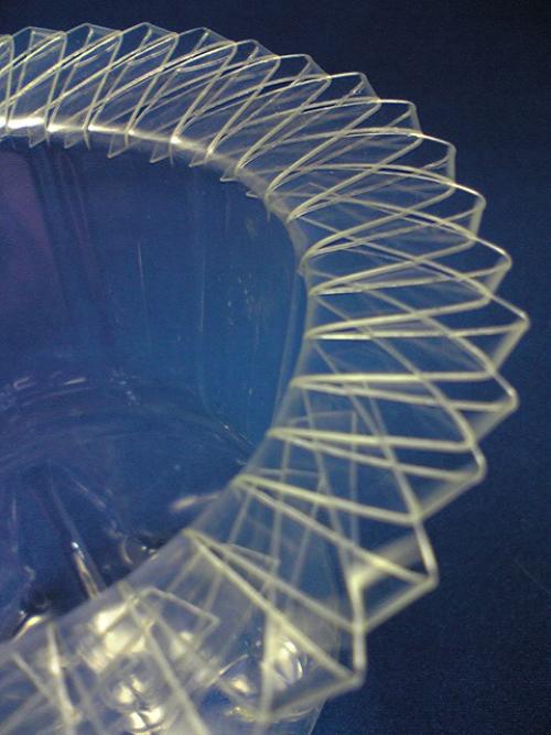 Ваза своими руками из бутылки. Приступаем к уроку 17