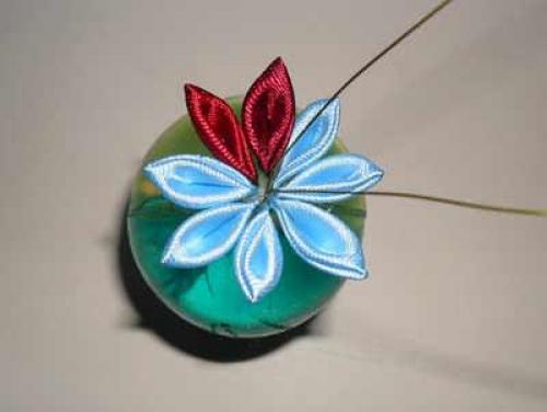 Канзаши шары на елку. Красивый шар на елку