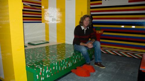 Лего в интерьере квартиры. Дом сделанный полностью из кирпичиков Лего