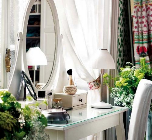 Туалетный столик это. Красивые туалетные столики с зеркалом, 40 фото 23