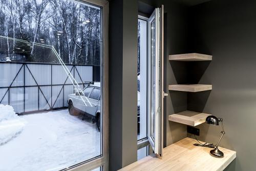 Ставят пластиковые окна зимой. Установка пластиковых окон в зимнее время года 09