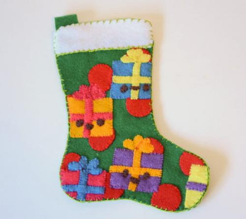 Носок для подарков своими руками из фетра. Новогодний носок из фетра