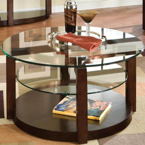 Стильные журнальные столики. Стеклянный журнальный столик: современность, воплощенная в одном материале