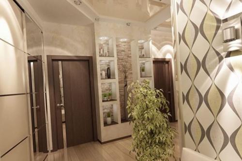 Панели из обоев в коридоре. №1. Краска 04