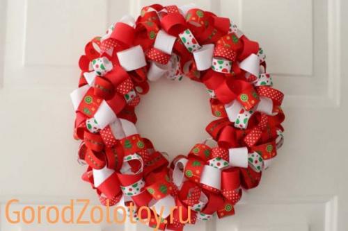 Новогодний декор своими руками. Как украсить комнату на Новый год декором из бумаги, сделанным своими руками