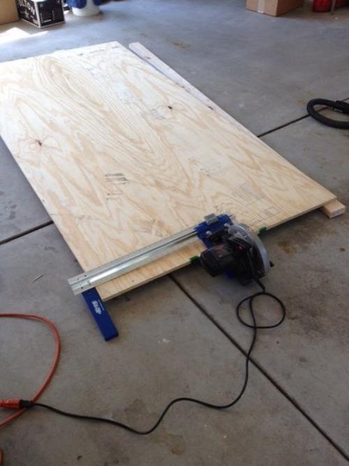 Вертикальный выдвижной ящик своими руками. Резка фанеры