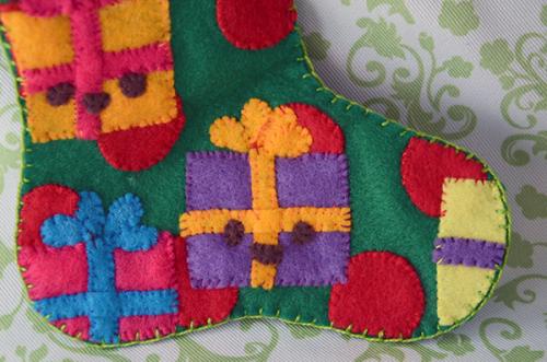 Носок для подарков своими руками из фетра. Новогодний носок из фетра